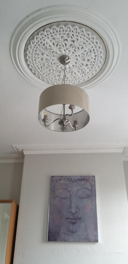 St. James Street Townhouse ベルファスト エクステリア 写真
