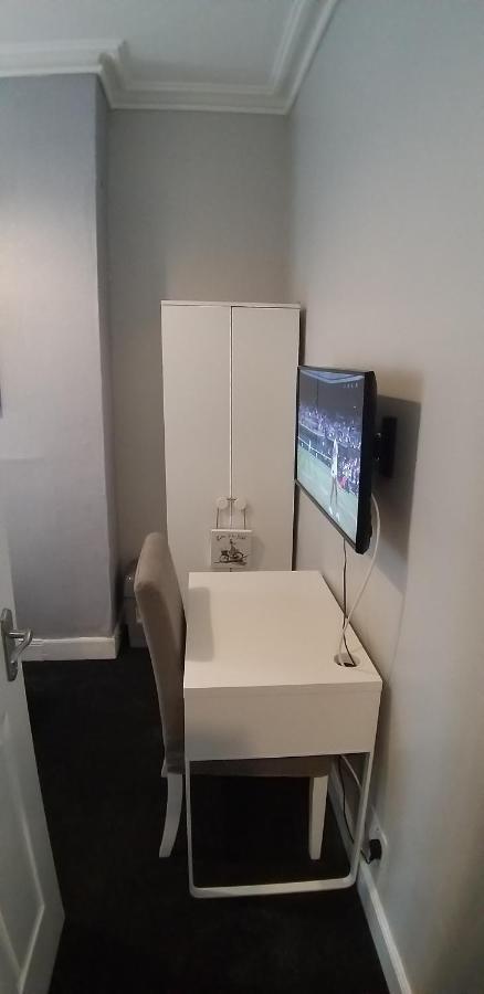 St. James Street Townhouse ベルファスト エクステリア 写真